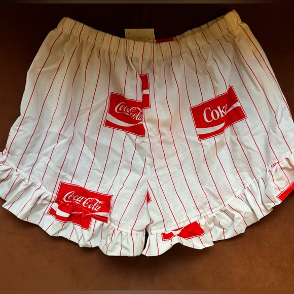 Retro Coca Cola Shorts - Picture 3 of 4